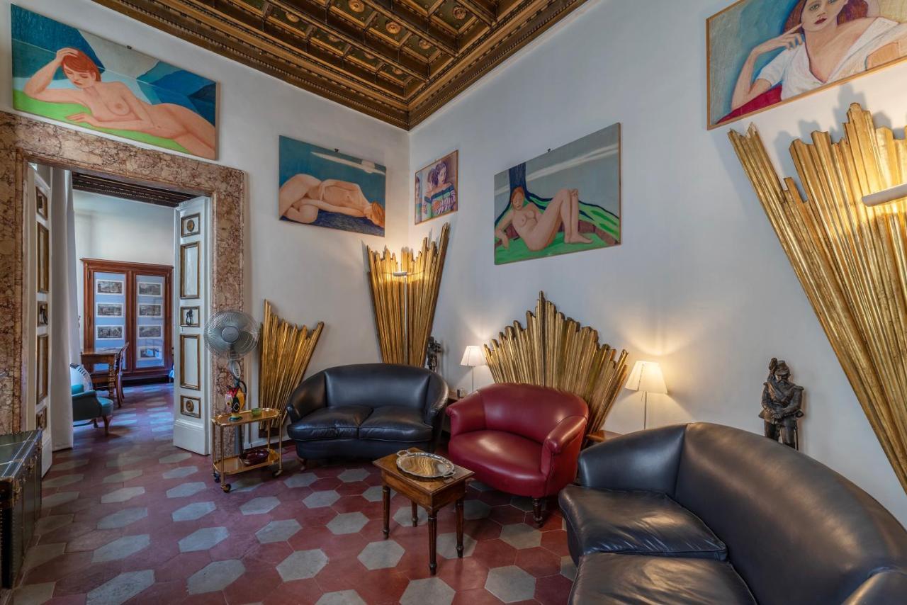 Pantheon - L'angolo Nascosto Dei Quadri Apartamento